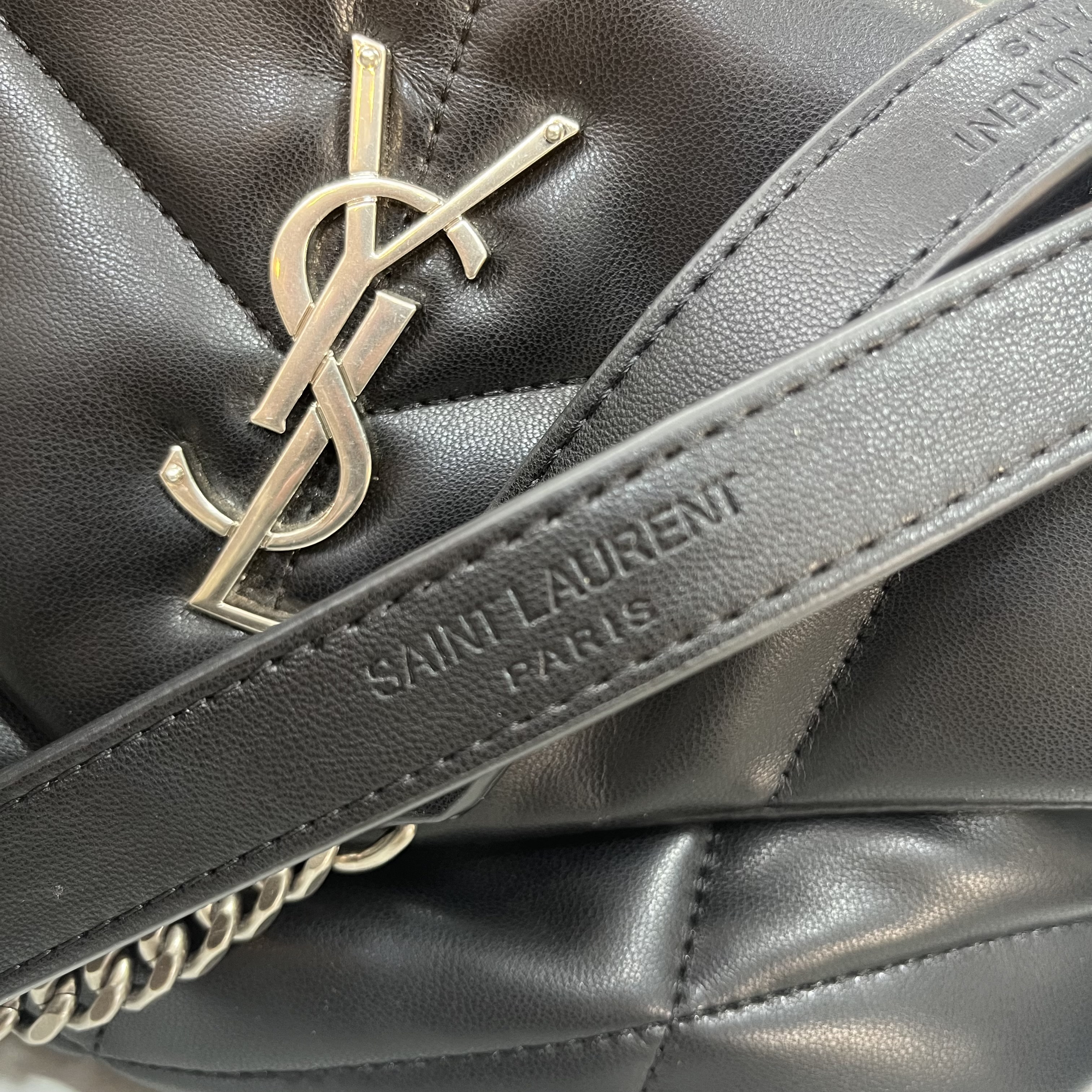 ايفسالورون لولو جلد املس هاردوير فضي