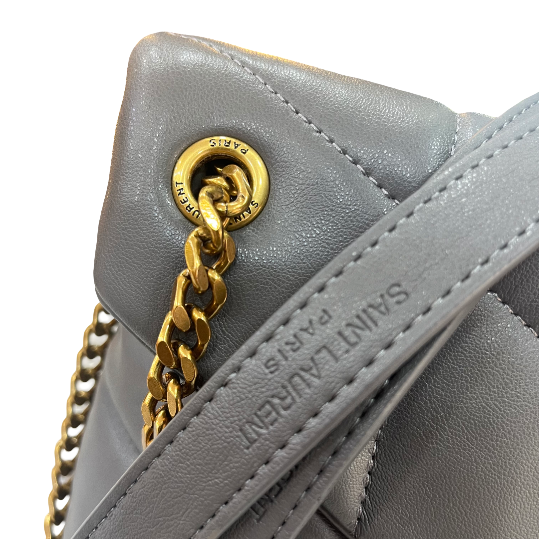 ايفسالورون لولو جلد املس هاردوير ذهبي